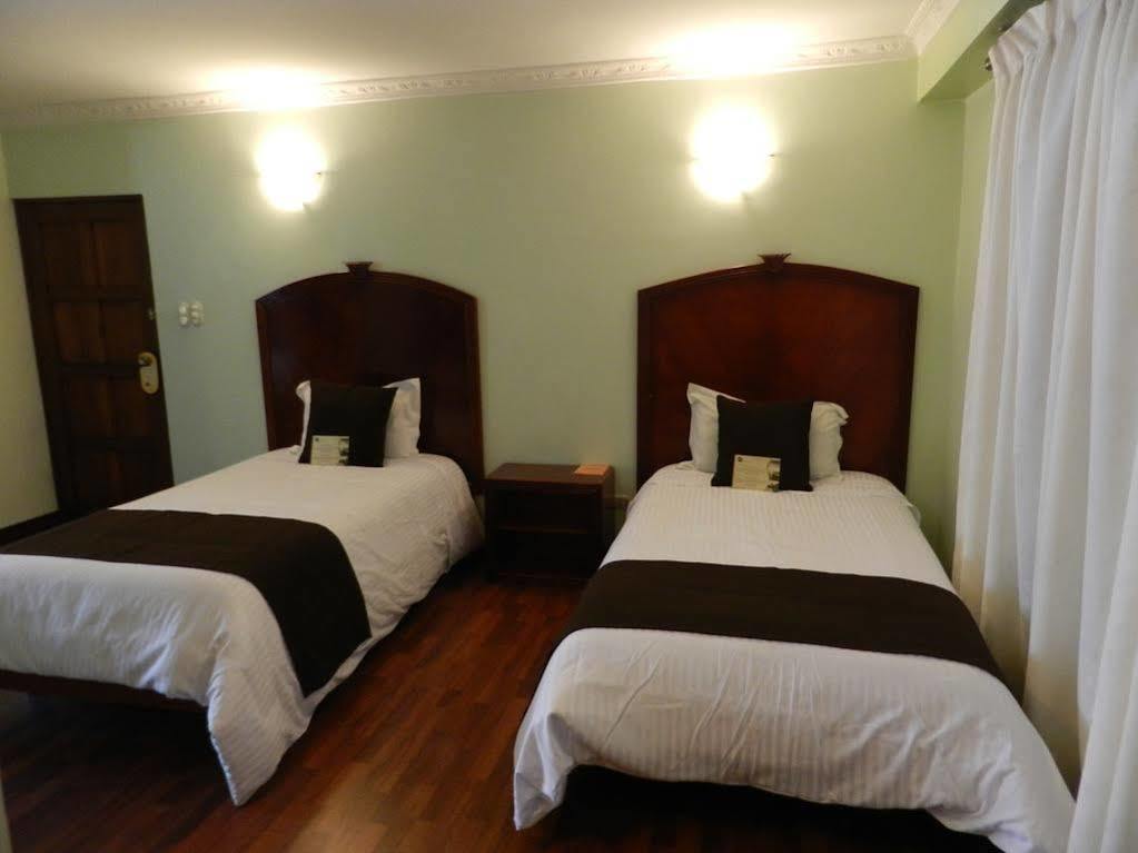 Hotel Libertador Loja Ngoại thất bức ảnh
